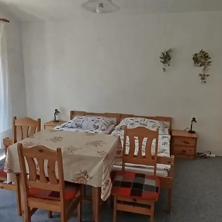 Privatunterkunft Pronajem Pokoju Belle Vue Vranov nad Dyjí